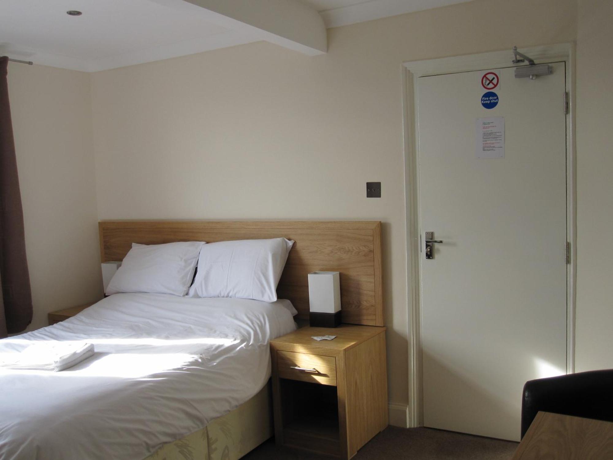 Clifton Lodge Hotel High Wycombe Luaran gambar